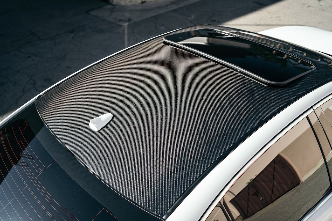 Q50 CARBON FIBER ROOF CAP