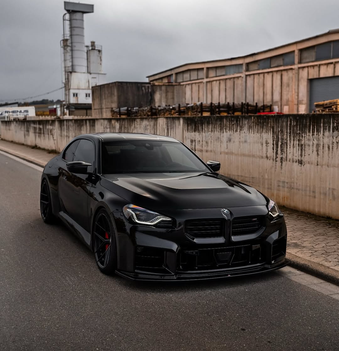 BMW G87 M2