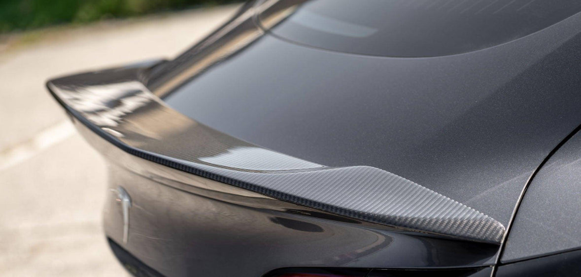 Tesla Model 3 V Type Carbon Spoiler