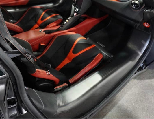 MCLAREN 720S CARBON FIBER DOOR SILLS
